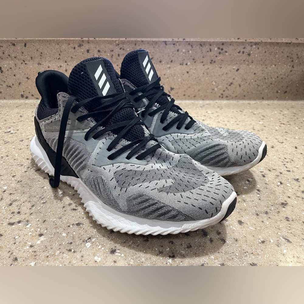 Adidas Alphabounce